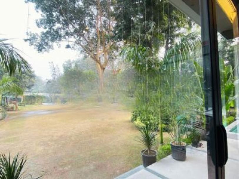 5 Bedroom Farm house 7260 sq yds in Chattarpur, South Delhi-2