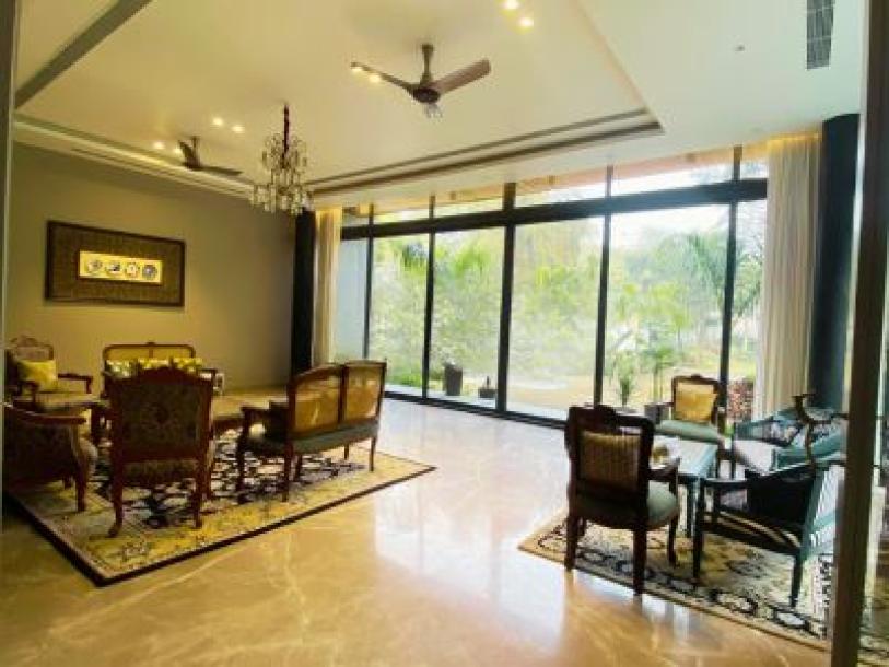 5 Bedroom Farm house 7260 sq yds in Chattarpur, South Delhi-13