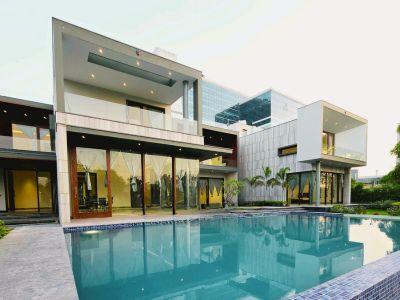 6 Bedroom Farm house 1666 sq yds in Dera Mandi, South Delhi