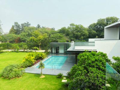 5 Bedroom Farm house 4840 sq yds in Dera Mandi, South Delhi