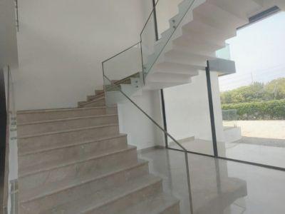 5 Bedroom Farm house 5000 sq yds in Dera Mandi, South Delhi