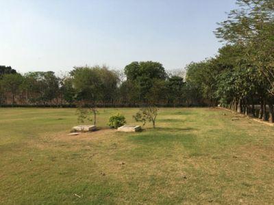 4 Bedroom Farm house 9680 sq yds in Ansal Satbari, South Delhi