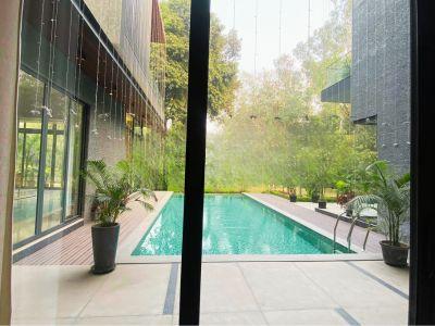 5 Bedroom Farm house 7260 sq yds in Chattarpur, South Delhi