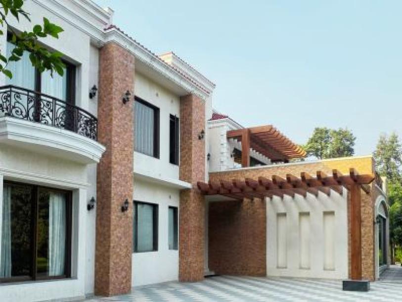 5 Bedroom Farm house 9680 sq yds in Chattarpur, South Delhi-1