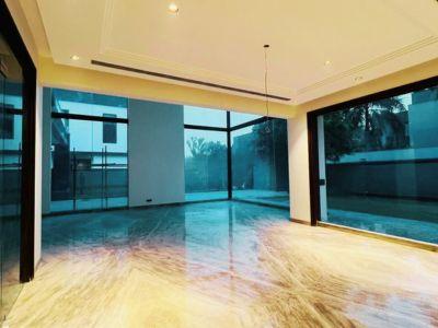 5 Bedroom Farm house 1650 sq yds in Chhatarpur DLF Farms, South Delhi