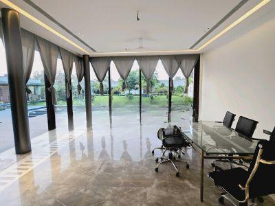 6 Bedroom Farm house in Dera Mandi, South Delhi