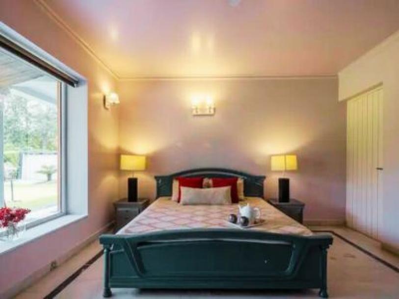 6 Bedroom Farm house 6000 sq yds in Chattarpur, South Delhi-6