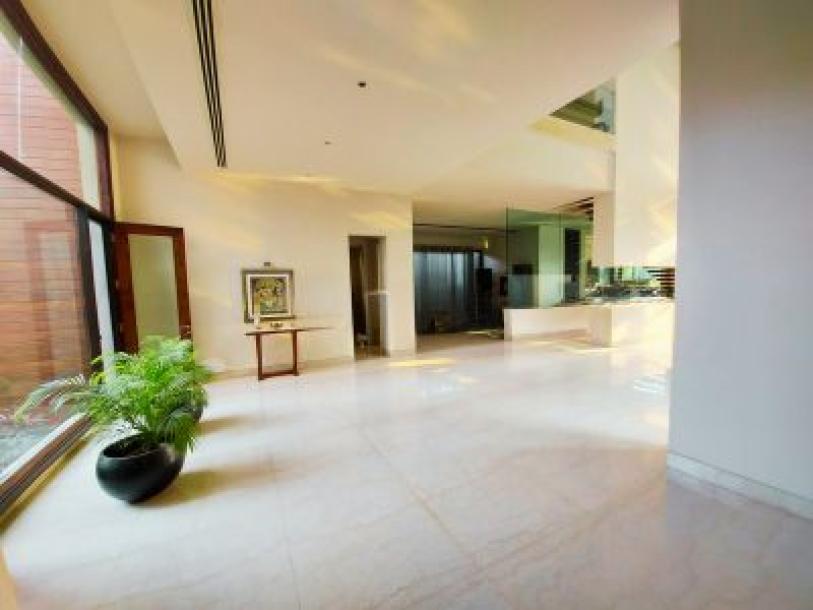 6 Bedroom Farm house 4840 sq yds in Dera Mandi, Delhi-1