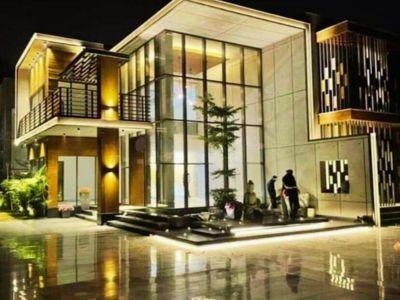 5 Bedroom Farm house 1200 sq yds in Vasant Kunj, South Delhi