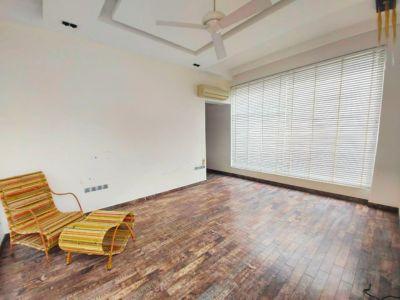 5 Bedroom Farm house 12500 sq yds in Chattarpur, South Delhi