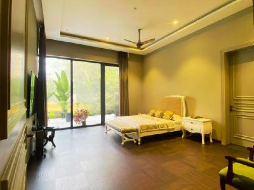 5 Bedroom Farm house 7260 sq yds in Chattarpur, South Delhi-8