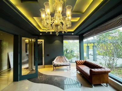 5 Bedroom Farm house 4840 sq yds in Ansal Satbari, South Delhi